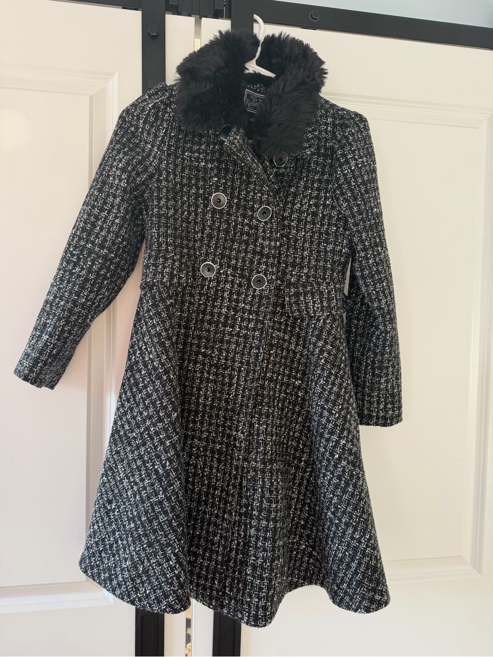 Rothschild Black & White Tweed Fit-and-Flare Pea Coat with Faux Fur Collar